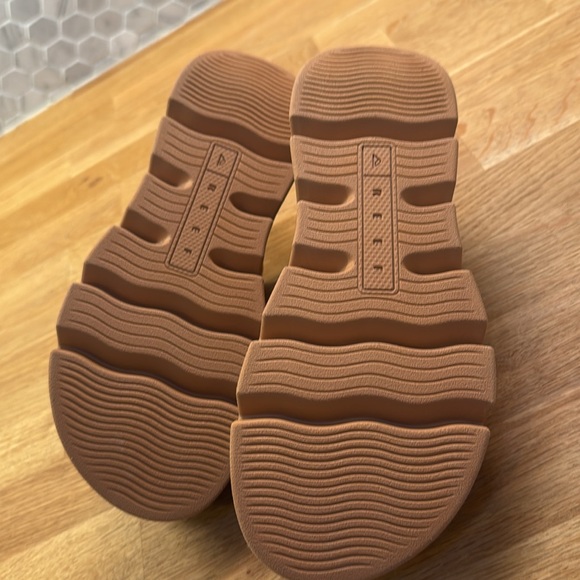 New Reef platform sandal - Picture 5 of 6